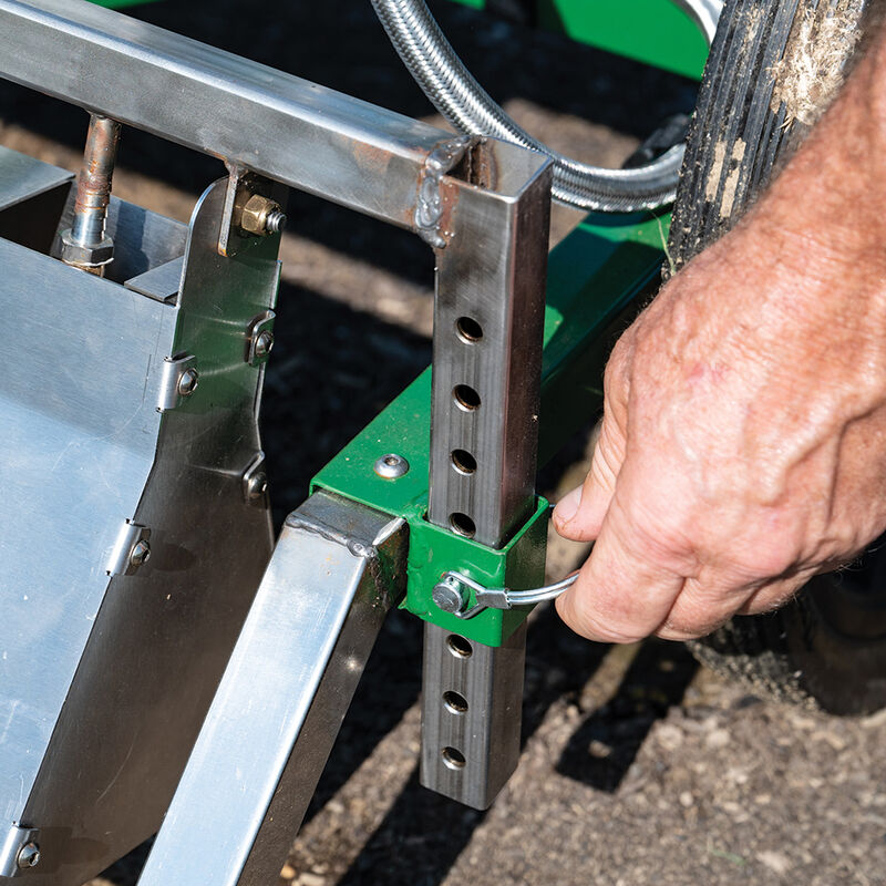 Johnny's Flame Weeder &ndash; 30" Flame Weeders