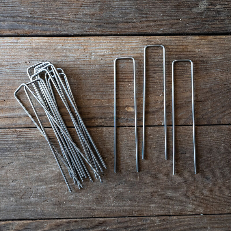 Stainless-Steel Fabric Staples, 10 Gauge &ndash; 20 Count Supports & Anchors